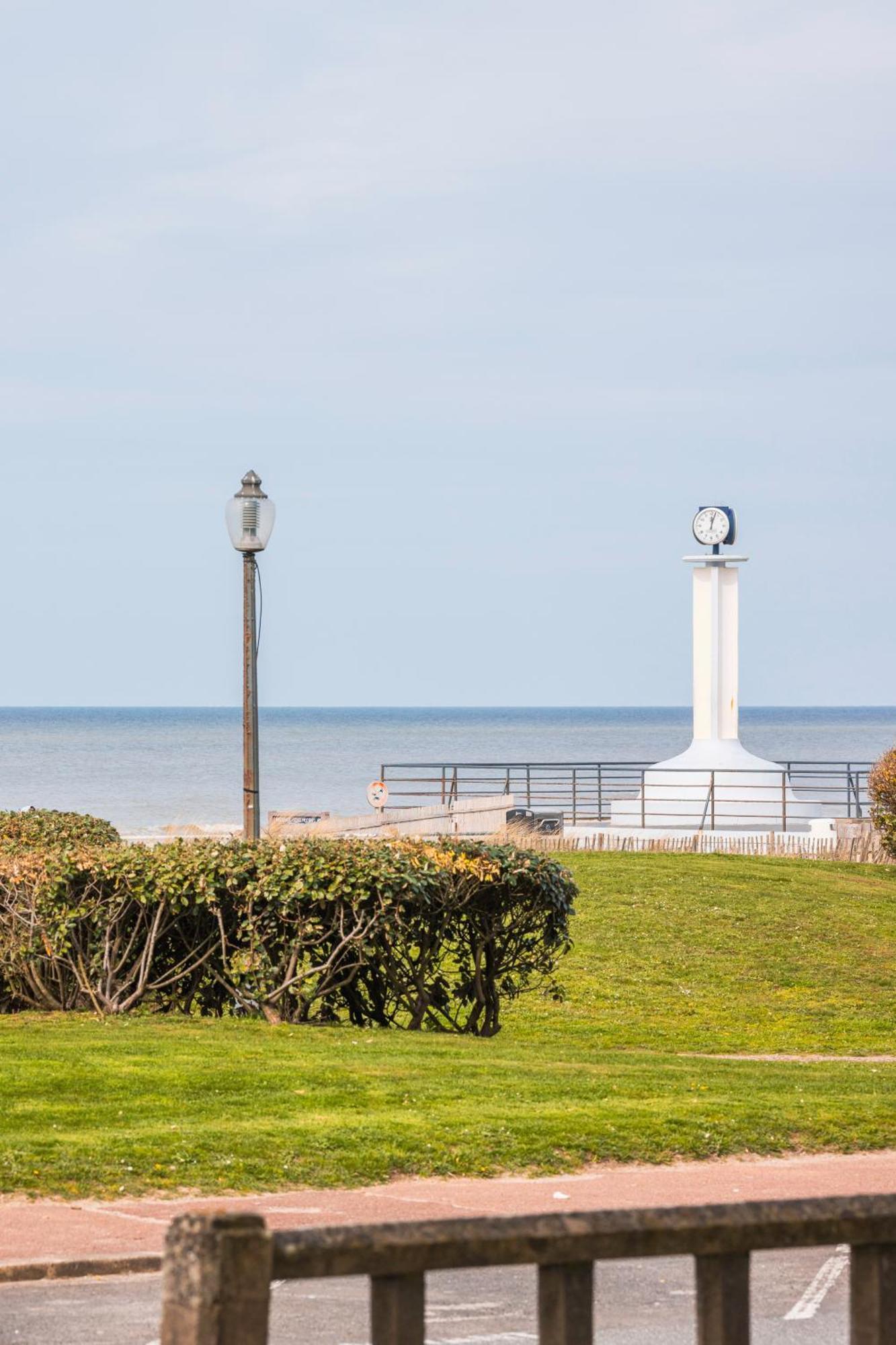 Spacieux Appart Pour 6, Front De Mer, Centre Le Touquet Exteriör bild
